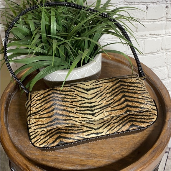 Liz Claiborne Handbags - Liz Claiborne